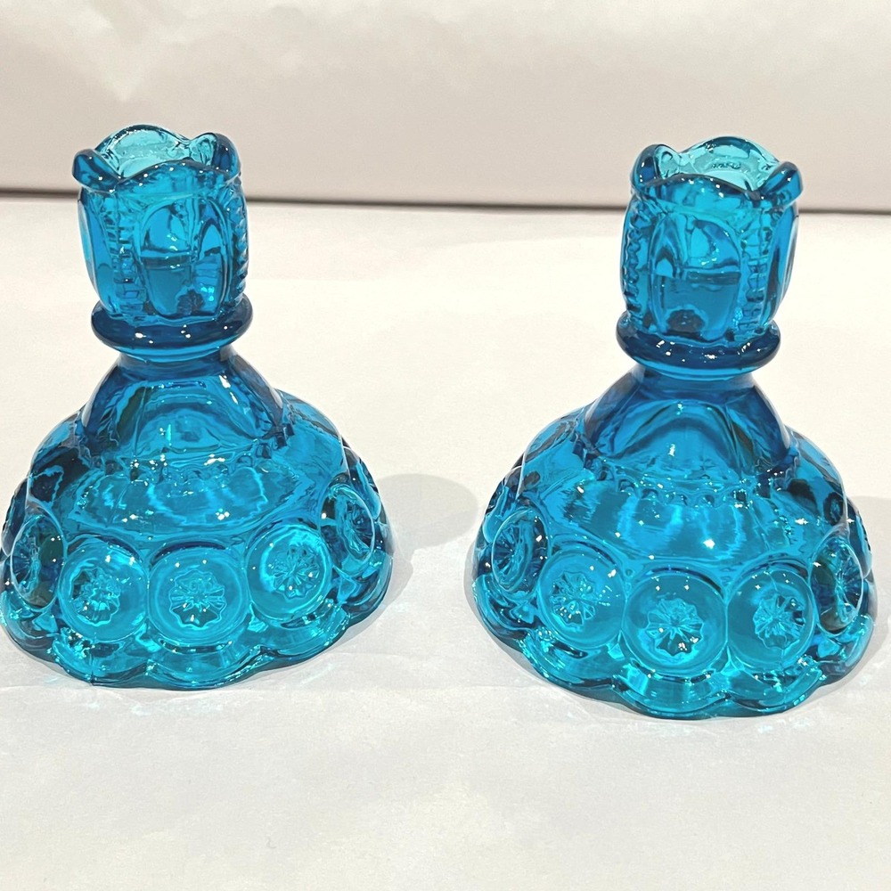 LE Smith Colonial Blue Moon & Stars Candlesticks Blue Glass UV Reactive Pair - Picture 4 of 9